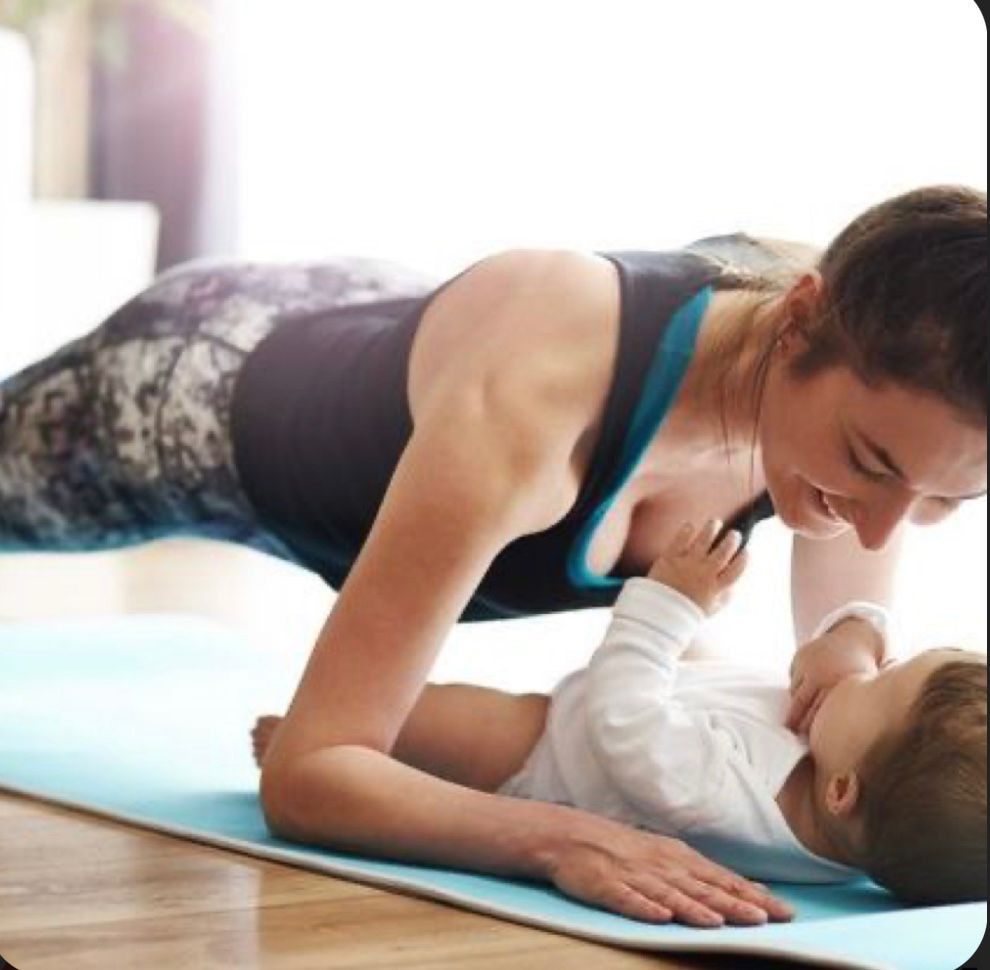 Yoga mamma-neonato (0-12 mesi)